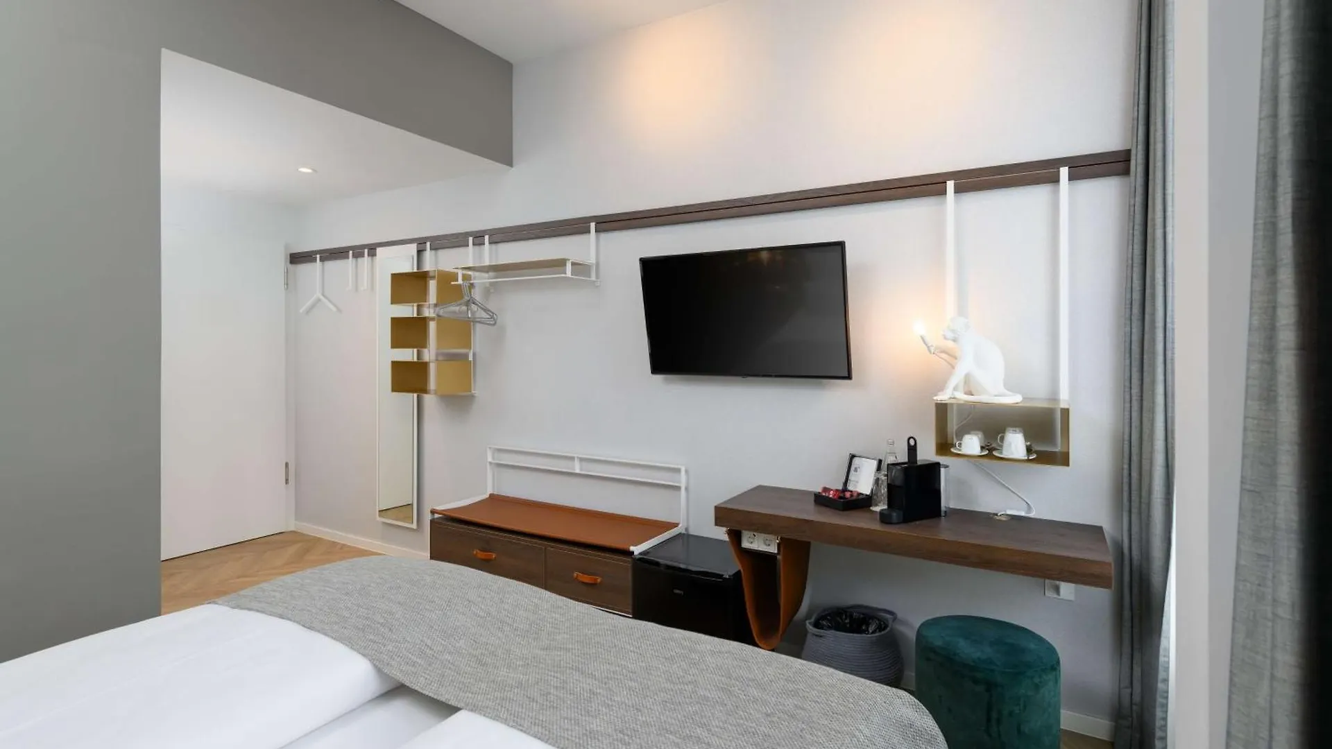 Flightgate Munich Airport Hotel, A Member Of Radisson Individuals 할버그무스 3*,